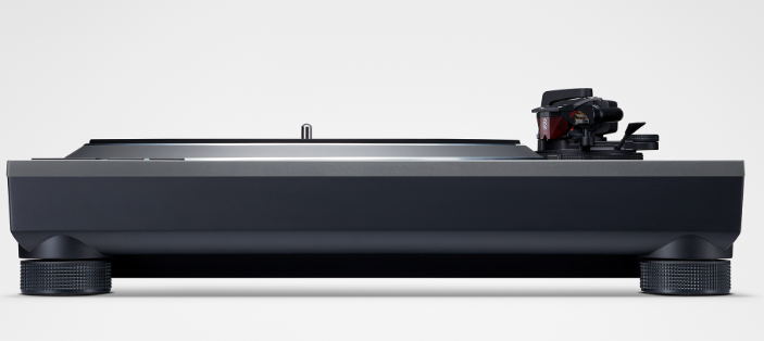 technics-sl-1500cs-delta-sigma-premium-class-direct-drive-turntable-profile-cropped-stereophonic.png