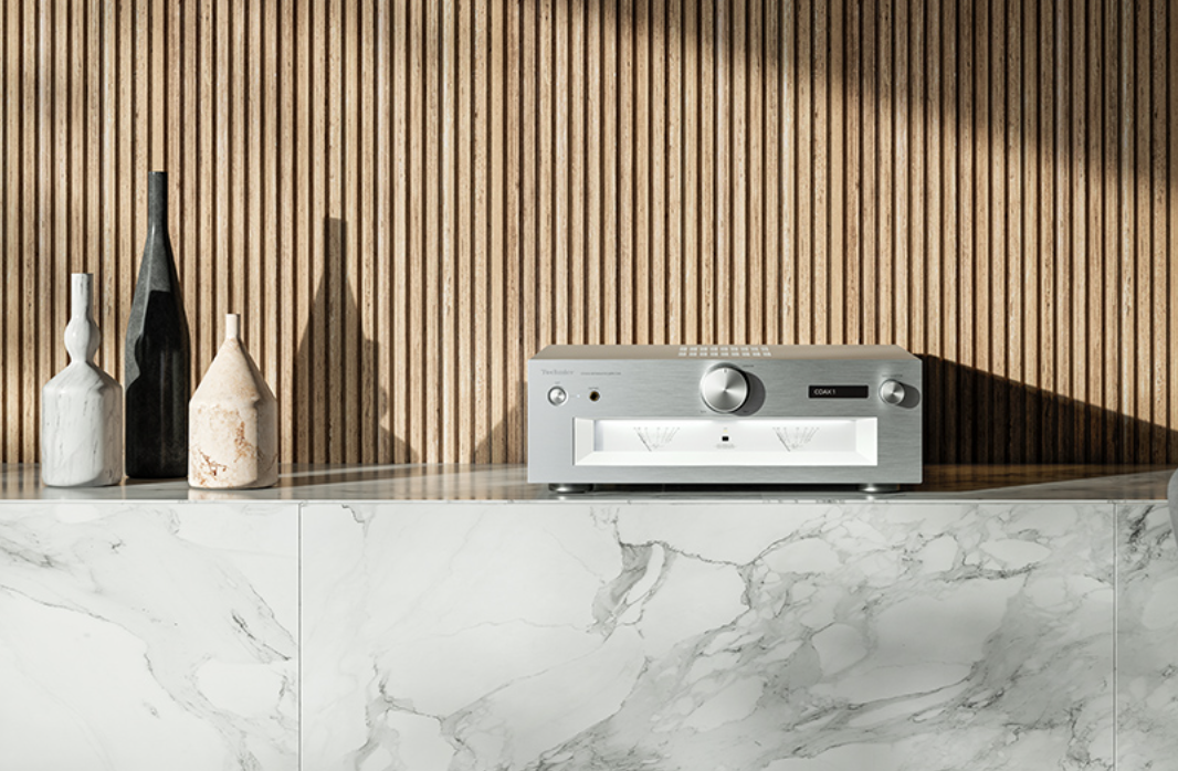 technics-su-g700m2-stereo-integrated-amplifier-hero-stereophonic.png