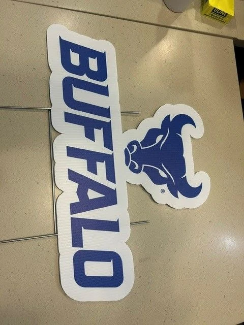 UB Bull Lawn signs