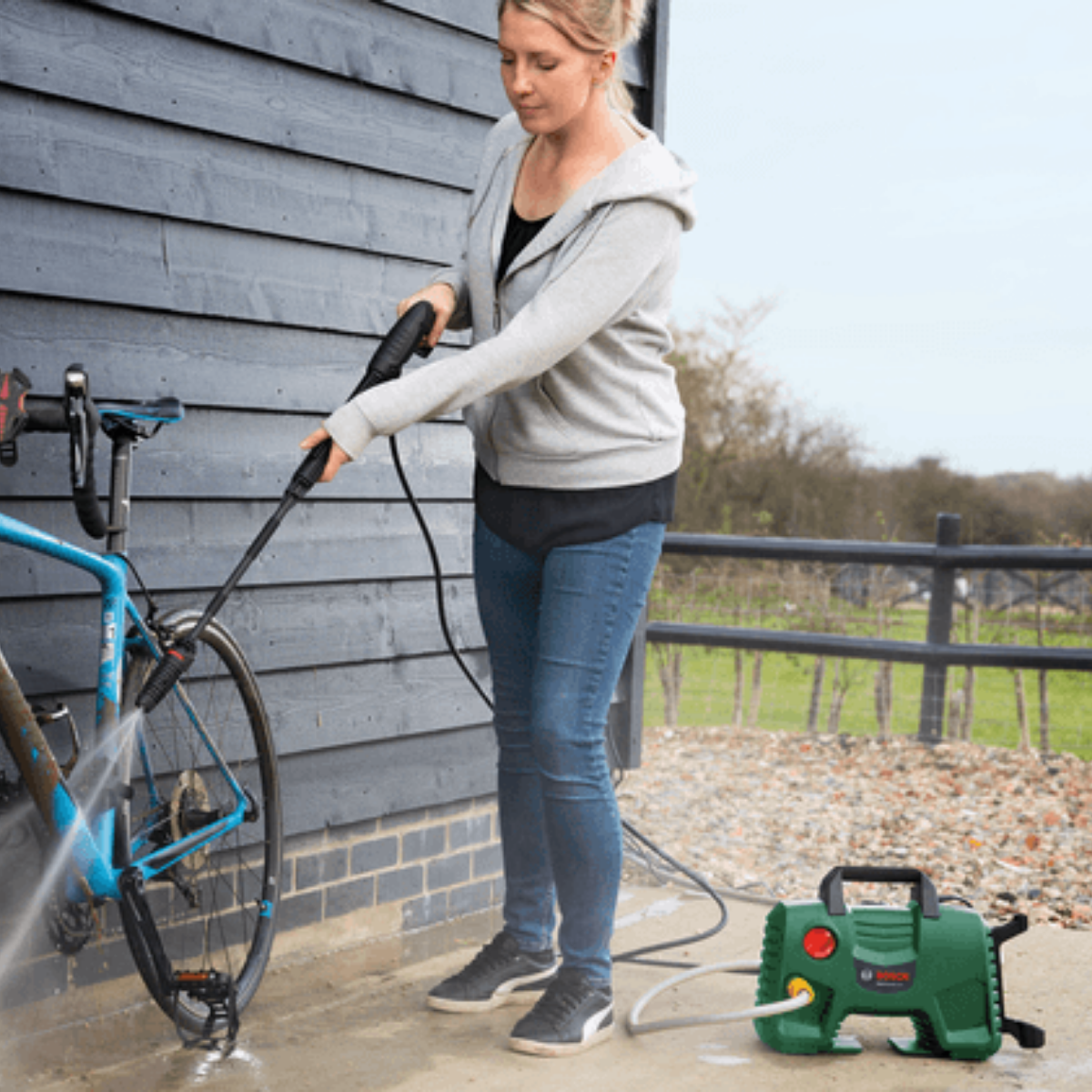 Bosch EasyAquatak 110 High-Pressure Washer | Selffix DIY