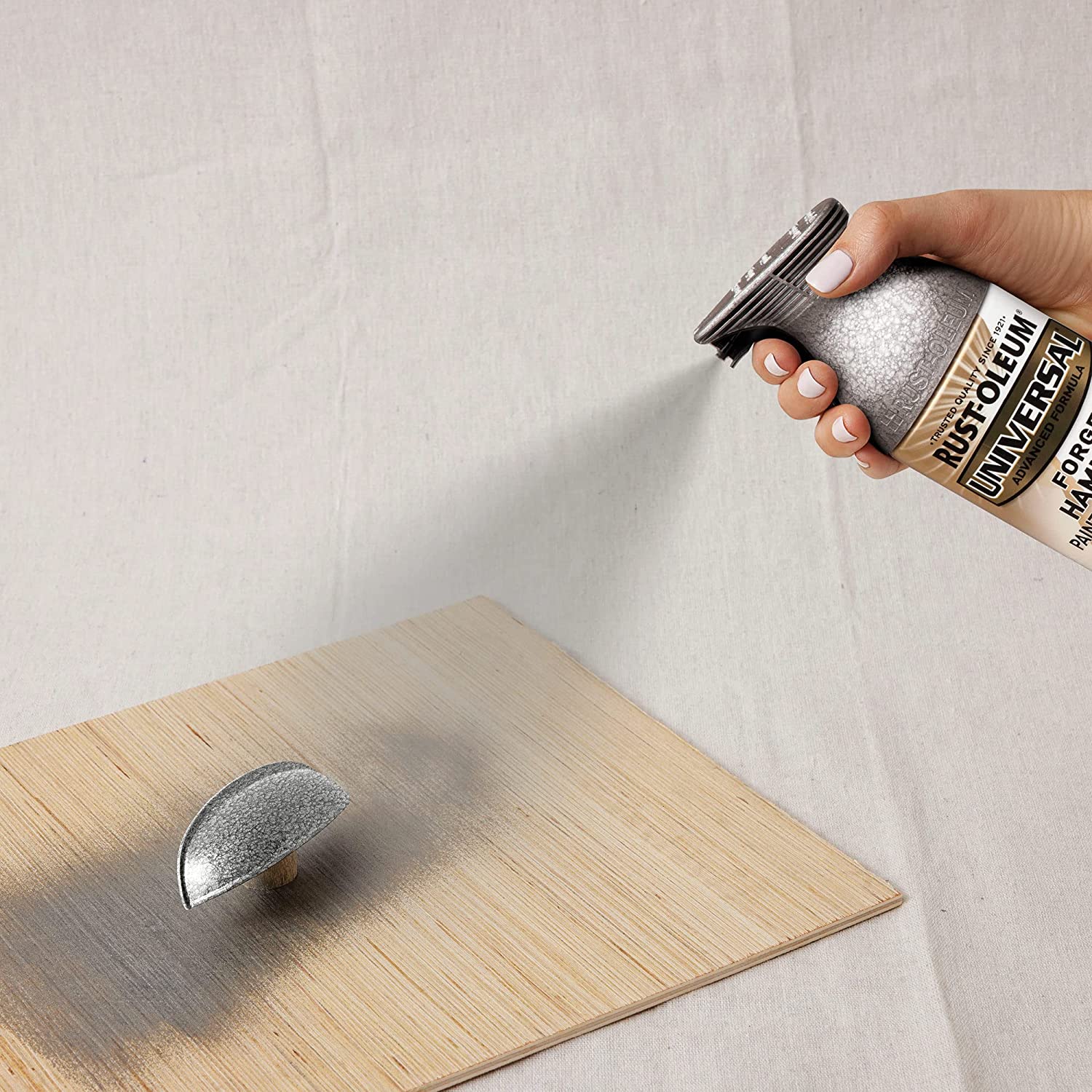 Rust-Oleum Universal Premium Forged Hammered Spray Paint - Selffix Singapore