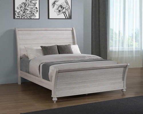 Stillwood Cal King Sleigh Panel Bed White