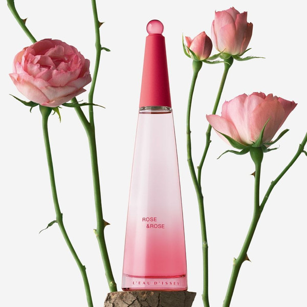 L'Eau d'Issey Rose & Rose Eau De Parfum 3.0oz-elegant, timeless women’s designer fragrance with long-lasting scent