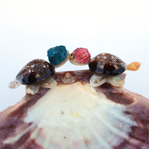 Lion Paw Ring Dish with Kissing Shell Turtles