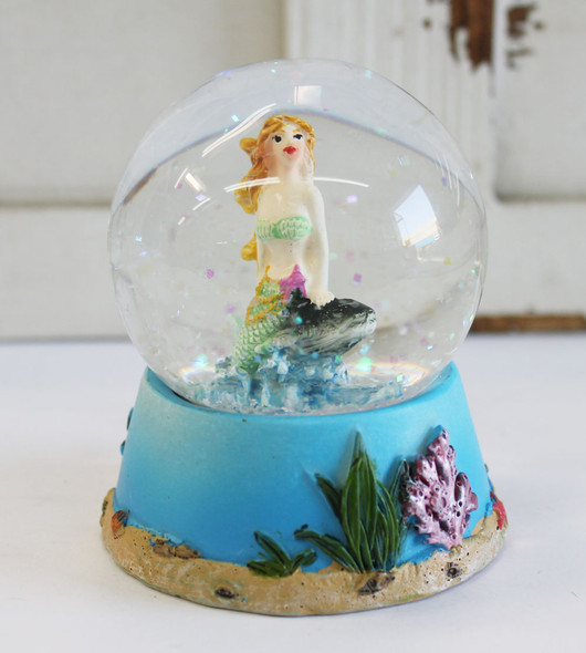 Mermaid Snow Globe