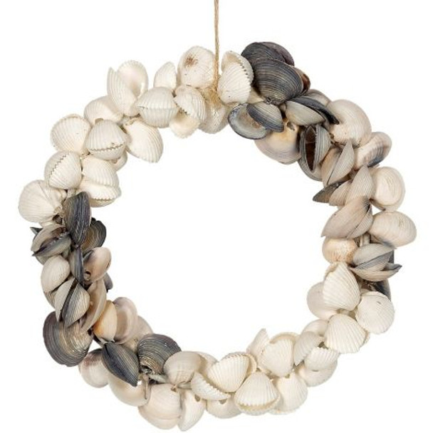 Round Cay Cay & White Clam Shell Wreath