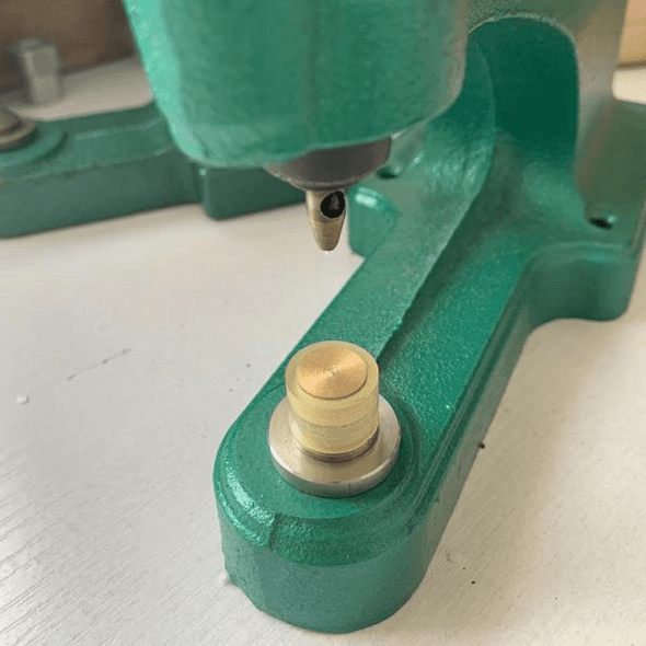 Hole cutting die with Table Press and Adaptor Base (DK93-SA)