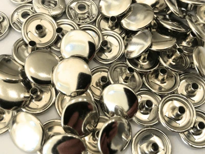Metal Snaps