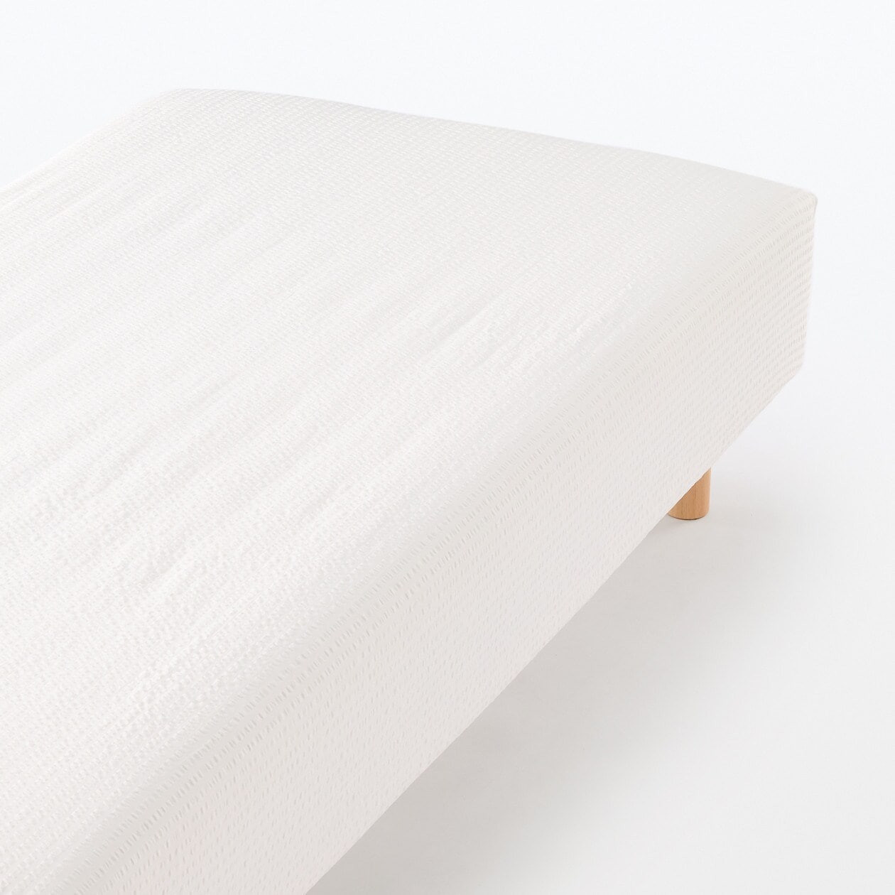 Cotton Seersucker Fitted Sheet‐ 160x200cm | MUJI