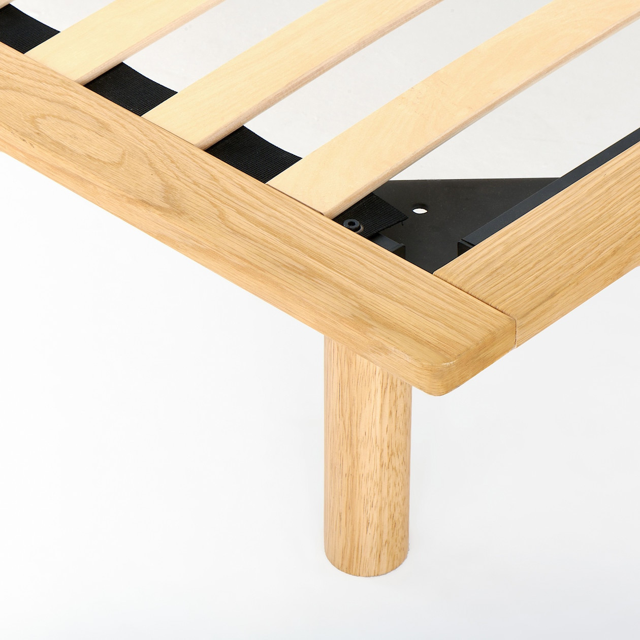 Wooden Legs Set for Oak Platform Bed ‐ 26 cm | MUJI