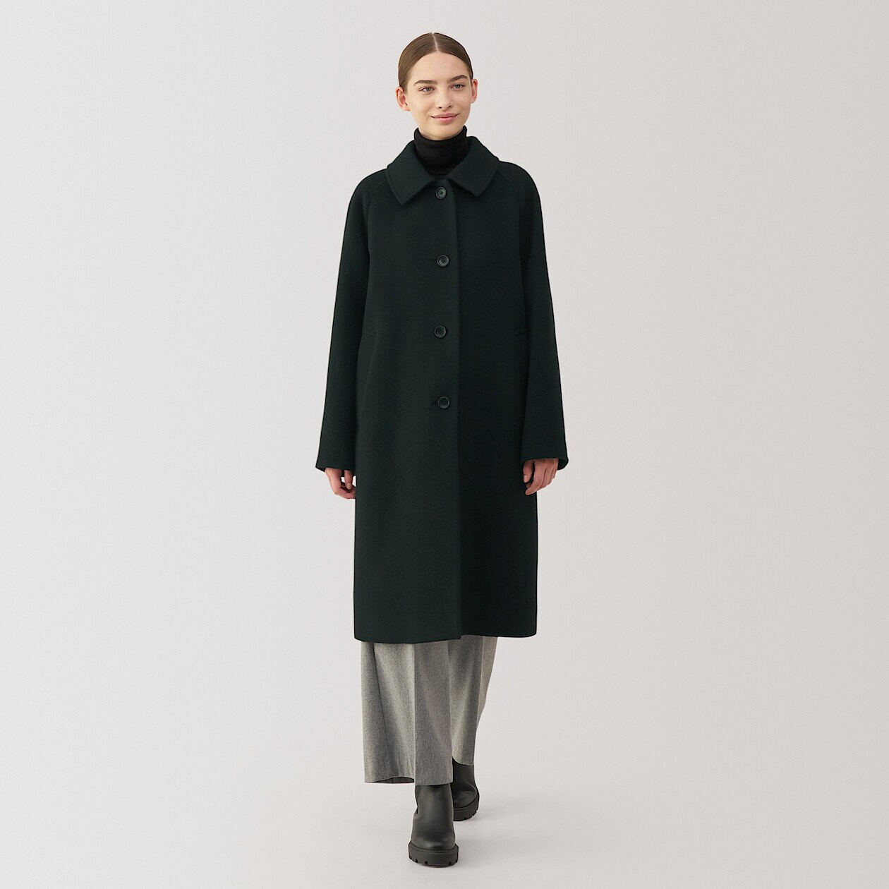 Women's Reclaimed Wool Chesterfield Coat‐ Black | MUJI