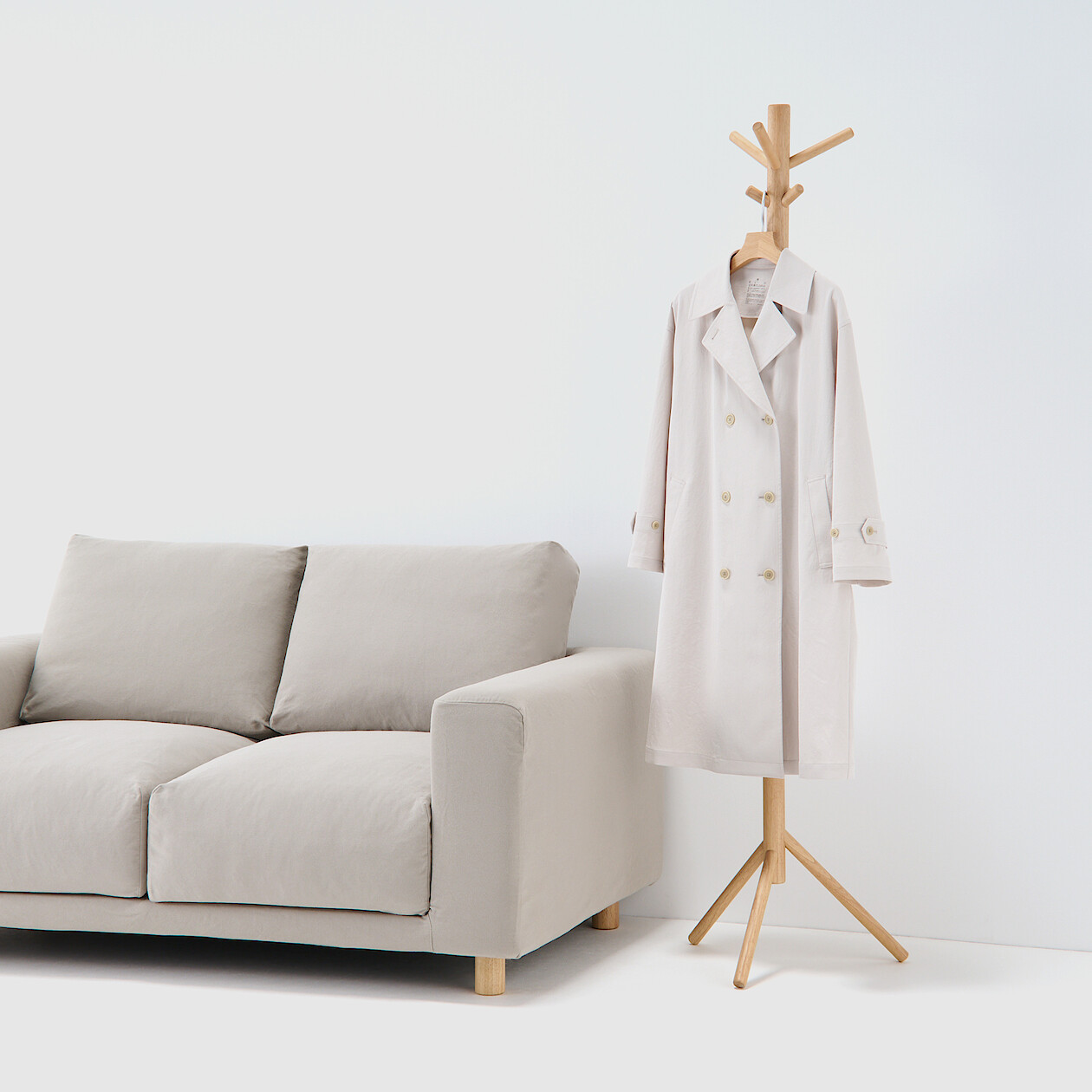 Beech Wood Coat Stand | MUJI