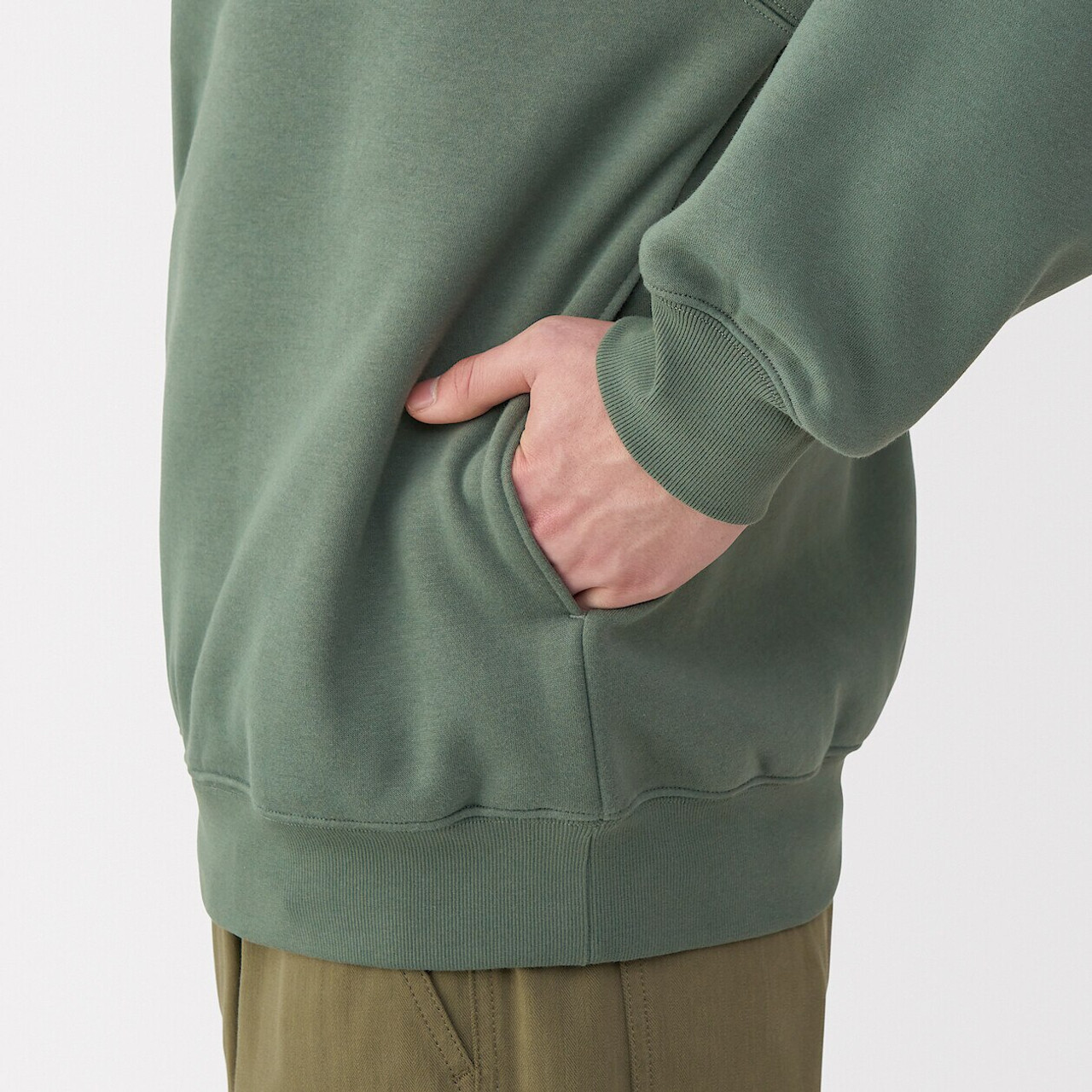 Men's Cotton Blend Half‐Zip Sweatshirt. | MUJI