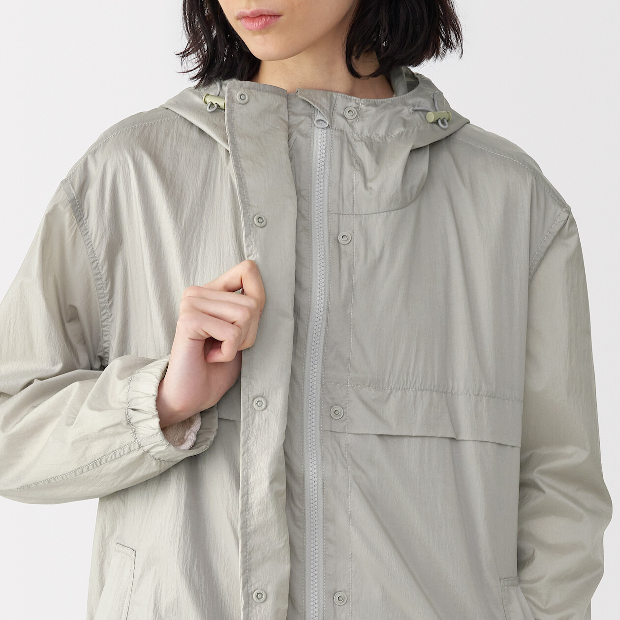 EXTRA LIGHT NYLON SHIRRED ZIP HOOD JACKET – ssstein SEE SEE LIGHT