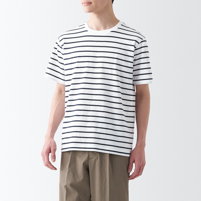 Dunkle Marineblau-Streifen