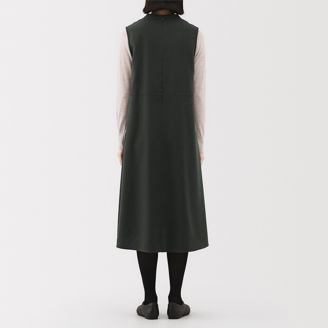 Robe à pinces en laine brossée pour femmes