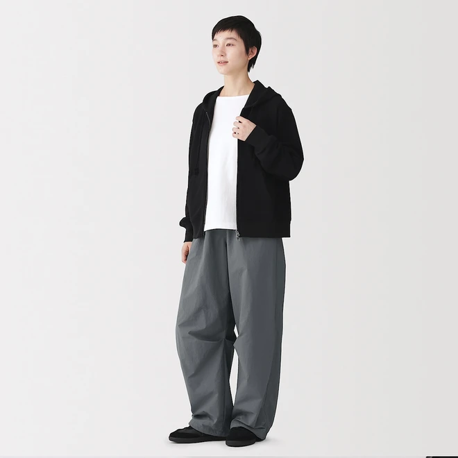 Medium Grey