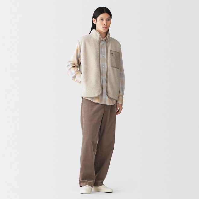 Sandbeige