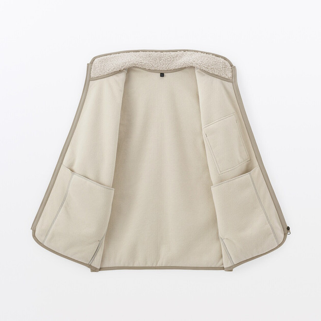 Sandbeige
