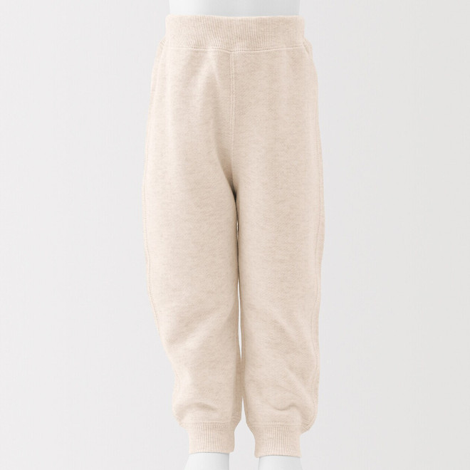Hellbeige