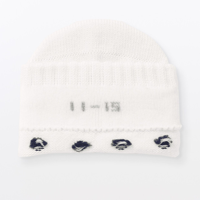 Motif blanc cassé