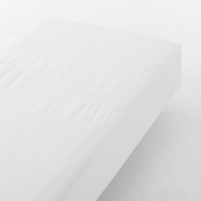 Washed Cotton Fitted Sheet‐ 140x200cm.