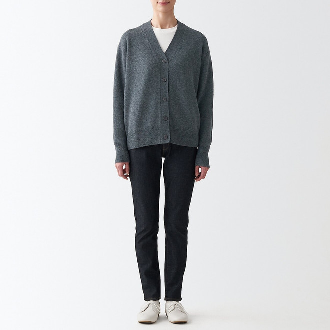 Szarość węgla drzewnego