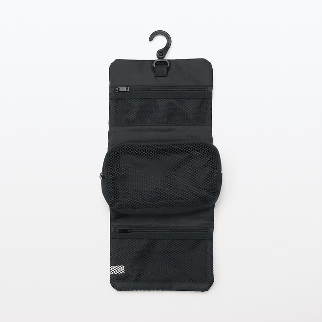 Hanging Case with Detachable Pouch