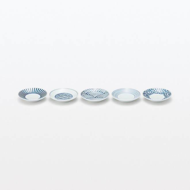 Hasami Ware Porcelain Plate‐ Stripe