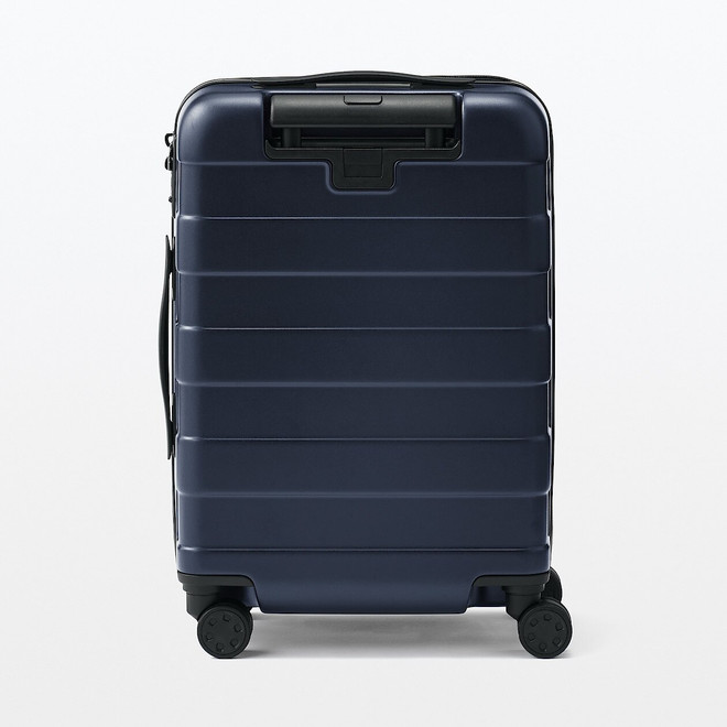 Hard Shell Suitcase ‐ 36 L