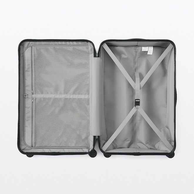 Medium Hard Shell Suitcase  75 L ‐19111