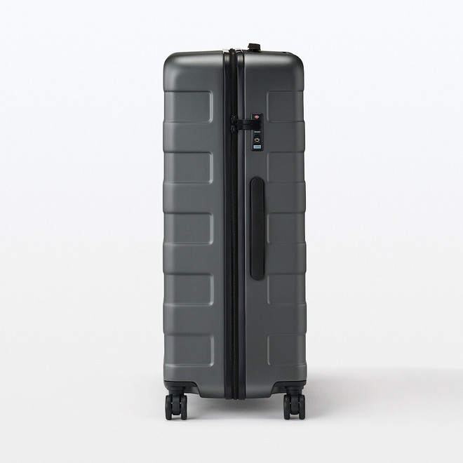 Hard Trolley Suitcase 105L.