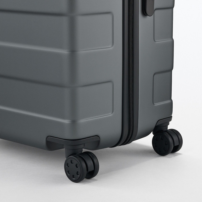 Hard Trolley Suitcase 105L.
