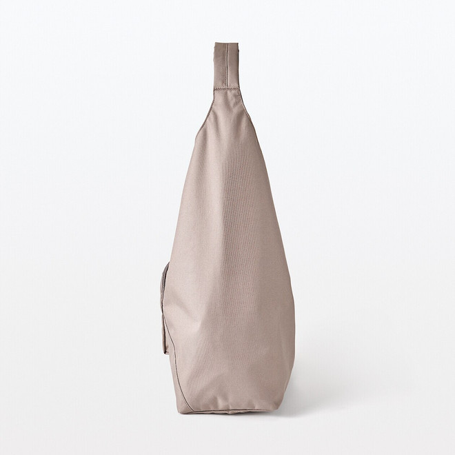 Beige foncé