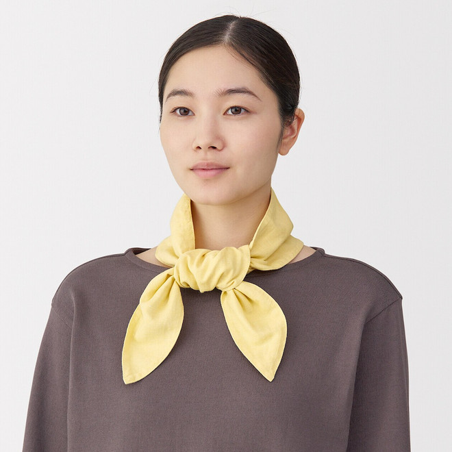 Unisex Hemp and Cotton Blend Scarf with Pocket | MUJI
