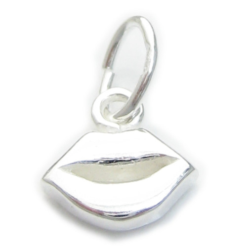 Lips - Kiss TINY sterling silver charm .925 x 1 Kissing Love charms