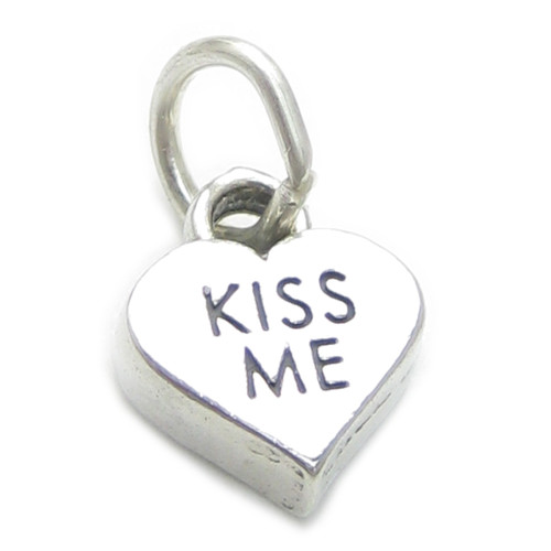 Kiss Me sterling silver charm .925 x 1 Kissing Kisser Love charms