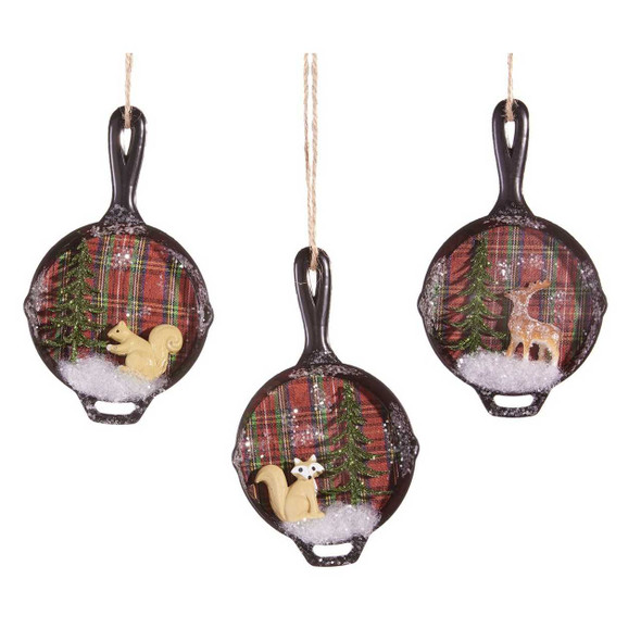 Giftcraft Frying Pan Ornament with Animal