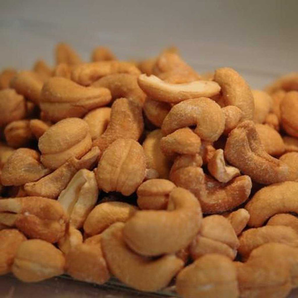 The Nut House Roasted and Salted Cashews 10 oz