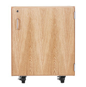 Diversified Woodcrafts 30"H M Series 1 Door/Right, Oak