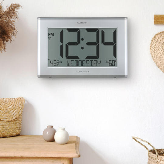 outdoor clock and temperature set