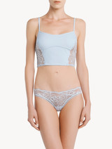 Slip brasiliano in Lycra® blu con pizzo Leavers_1