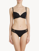 Slip medio in Lycra® nera e pizzo Leavers_1