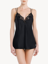 Set regalo con 2 capi lingerie e nightwear neri Petit Macramé_3