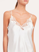 Set regalo con 2 capi lingerie e nightwear bianchi Petit Macramé_6