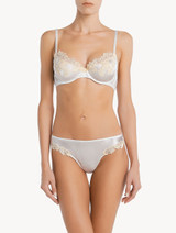 Set regalo con 3 capi bianchi Silk e Maison_4