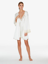 Set regalo con 2 capi nightwear bianchi Maison e Petit Macramé_0