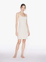 Slipdress in rayon off-white_1