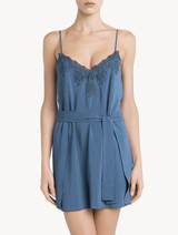 Slipdress corto in viscosa blu fiordaliso con tulle_1