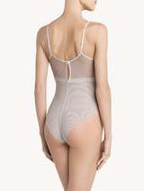 Body con ferretto in tulle off-white_2